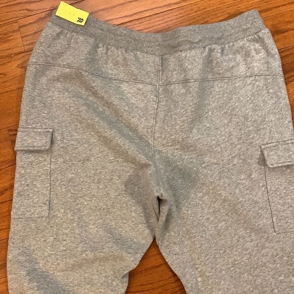 All in motion Men’s XL cargo sweatpants/joggers with elastic waist - Picture 3 of 7